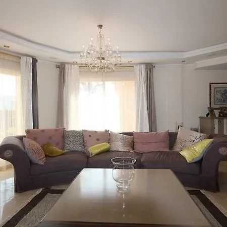 Villa Amazing In Calpe